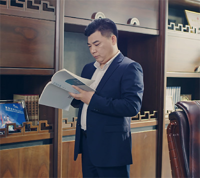 領導.jpg 領導.jpg